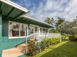 Beachfront Plantation Cottage