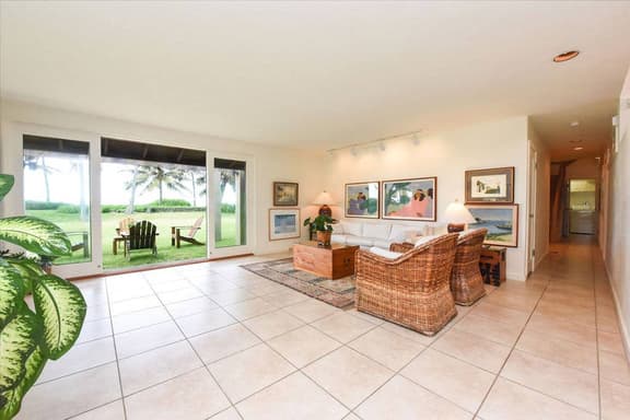 Tranquility Beachfront - Image 1