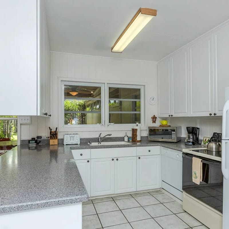 Kaapuni Kainani - Steps from the beach!